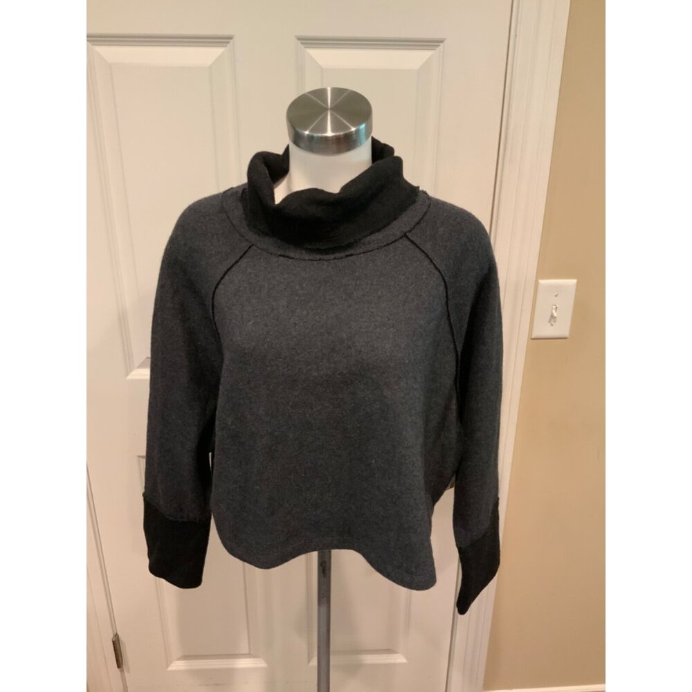 Zara Gray Cropped Mock Neck Sweater, Size S
